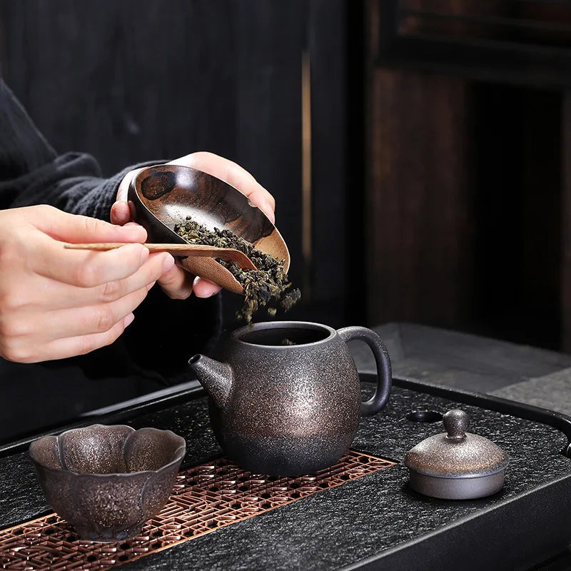 High-grade Coarse Pottery Teapot
