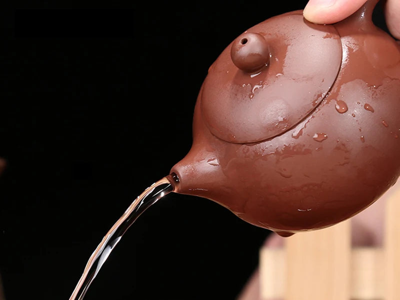 Oolong Pottery Teapot